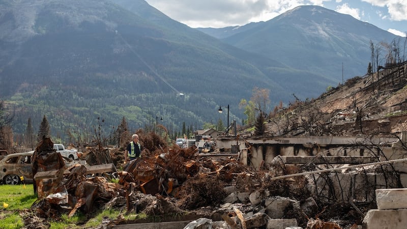 Jasper seniors wait for temporary housing in Hinton