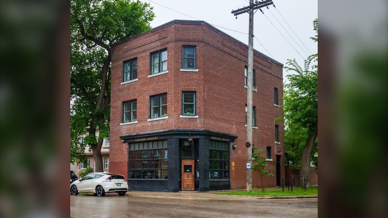 ‘Hidden gem’: From grocery store to bar, historic Winnipeg building hits the market