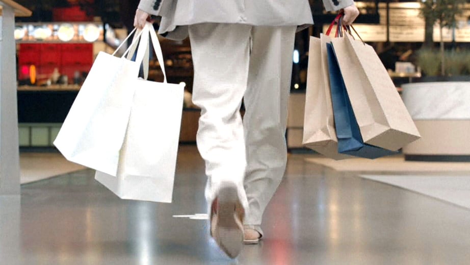 More retails stores are closing their doors in the U.S.
